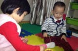 父母想培養孩子閱讀習慣卻遇到孩子撕書的為該怎么辦？